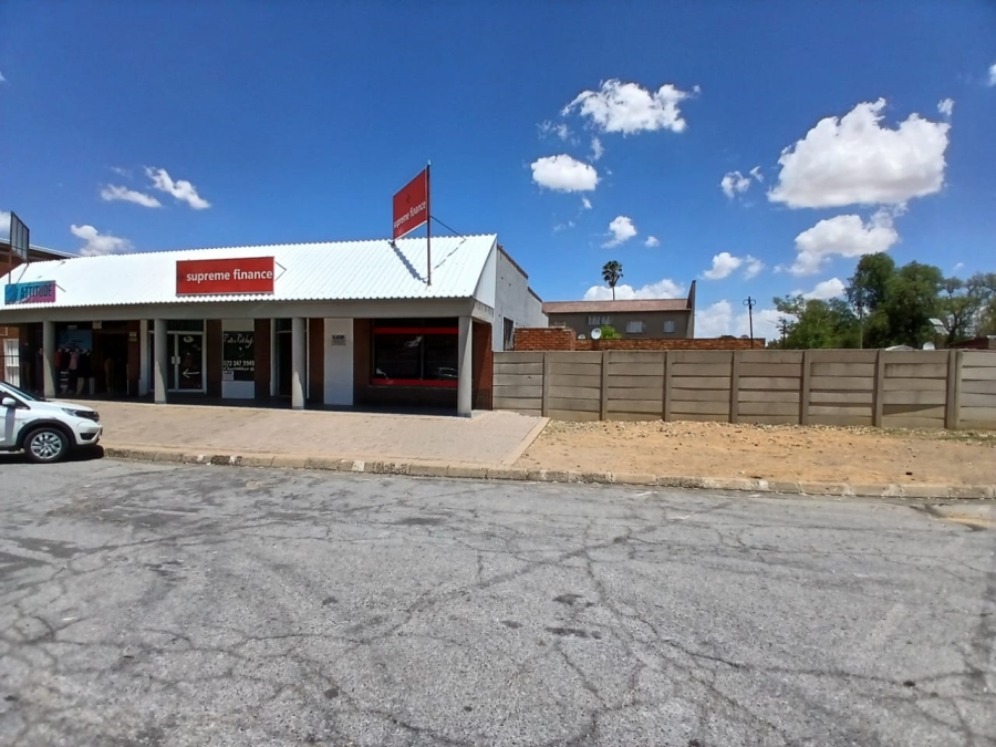 Commercial Property for Sale in Hennenman Free State